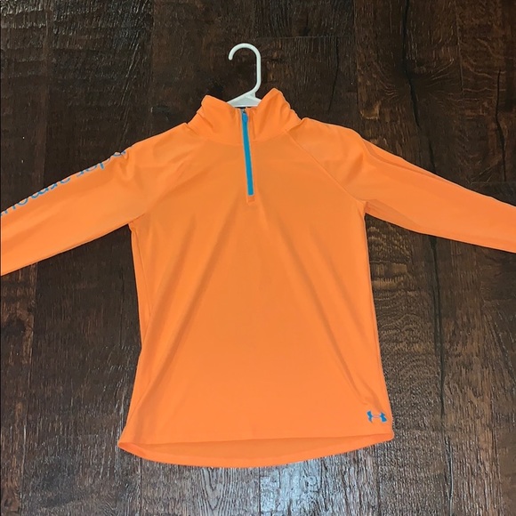 Under Armour pullover - Picture 2 of 5